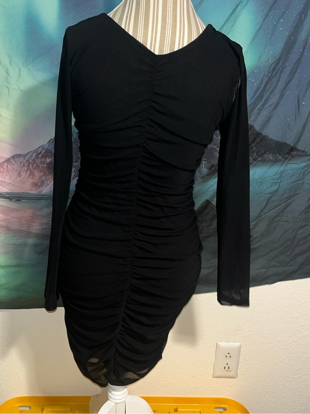 Black Ruched Long-Sleeve V-Neck Bodycon Dress
